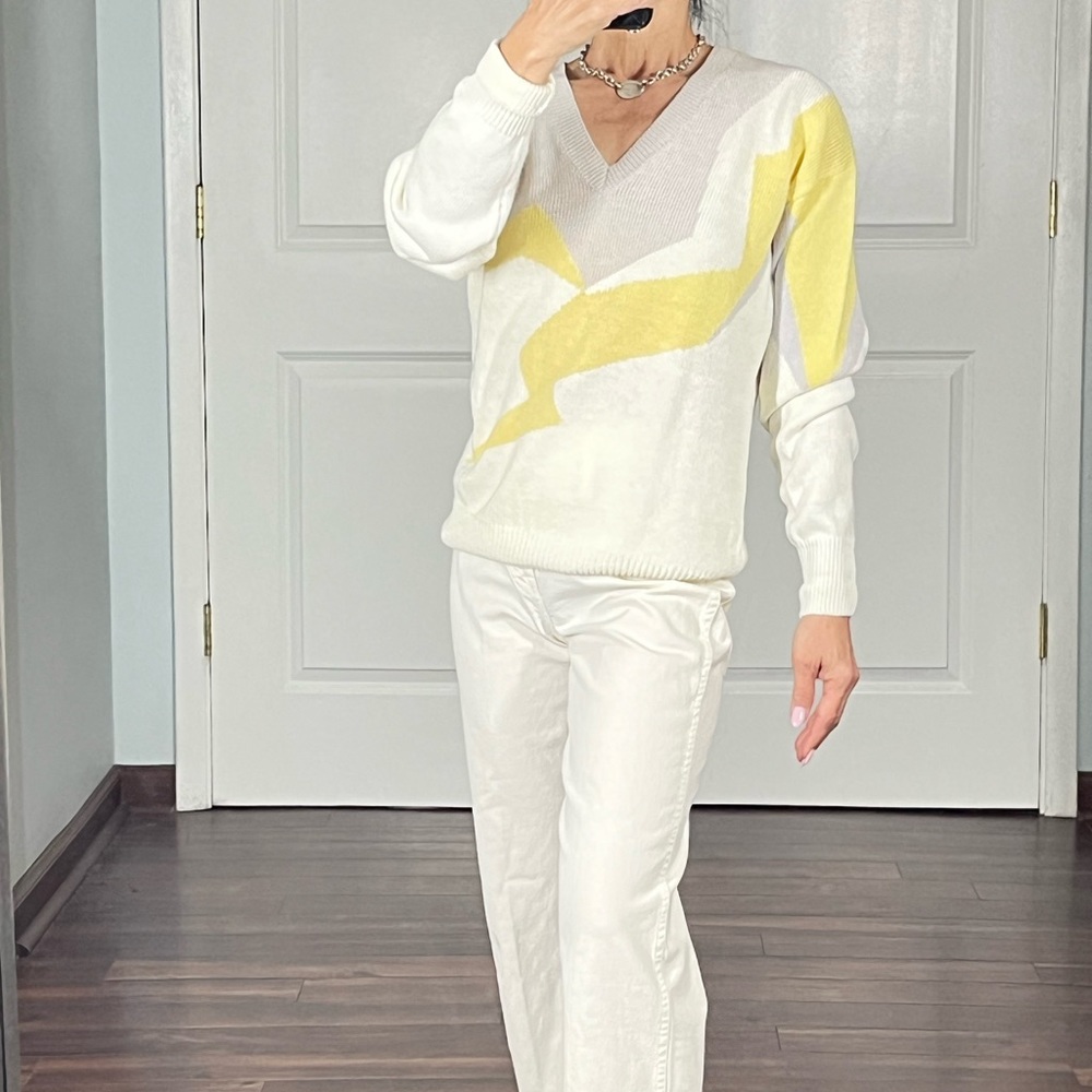 Tail vintage cotton/Ramie V neck sweater size S